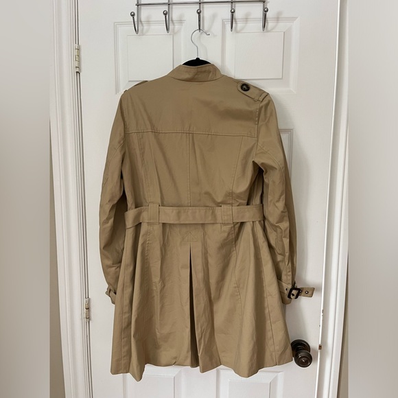 Beige trench coat - Picture 5 of 6